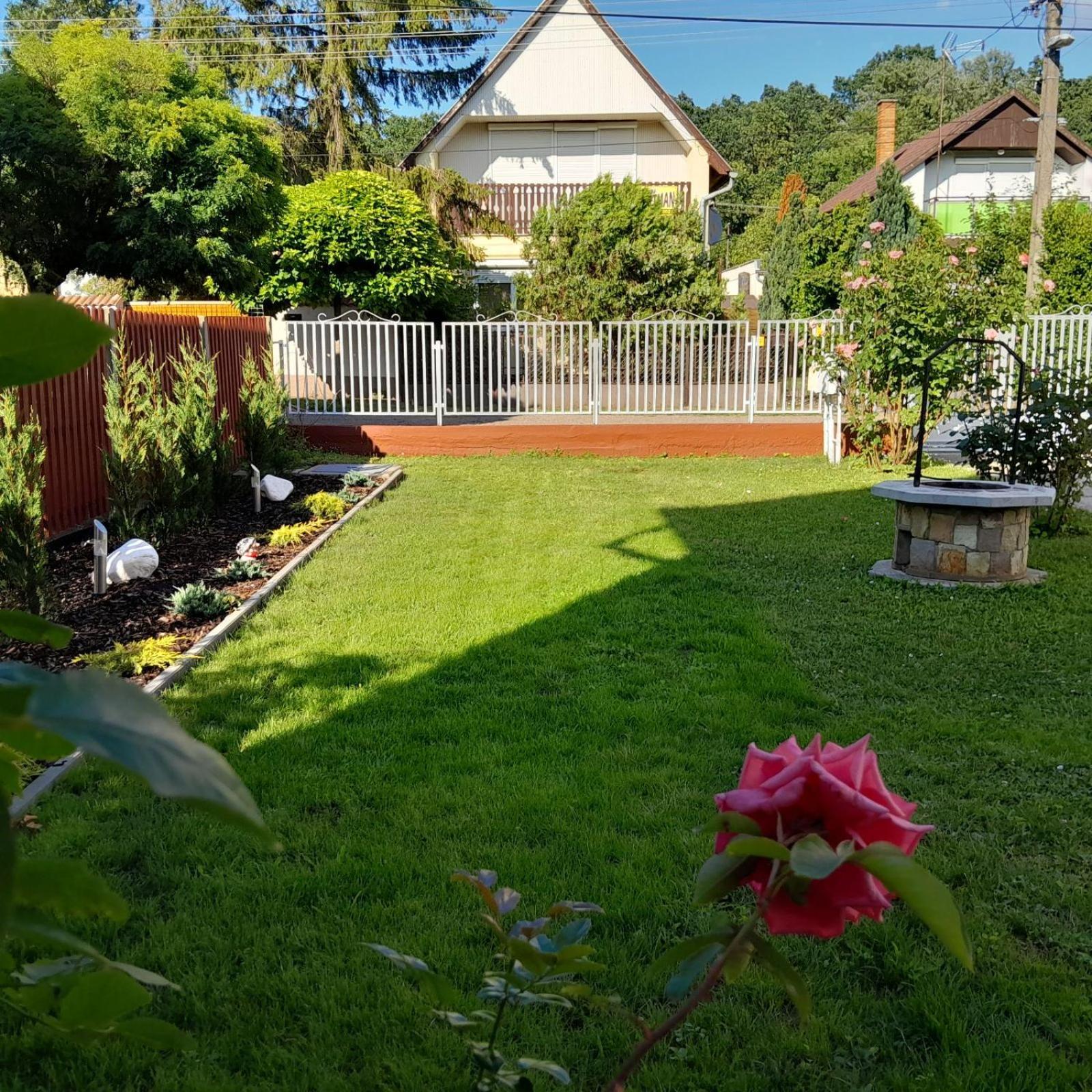 Edit Ház Hajduszoboszlo Exterior foto